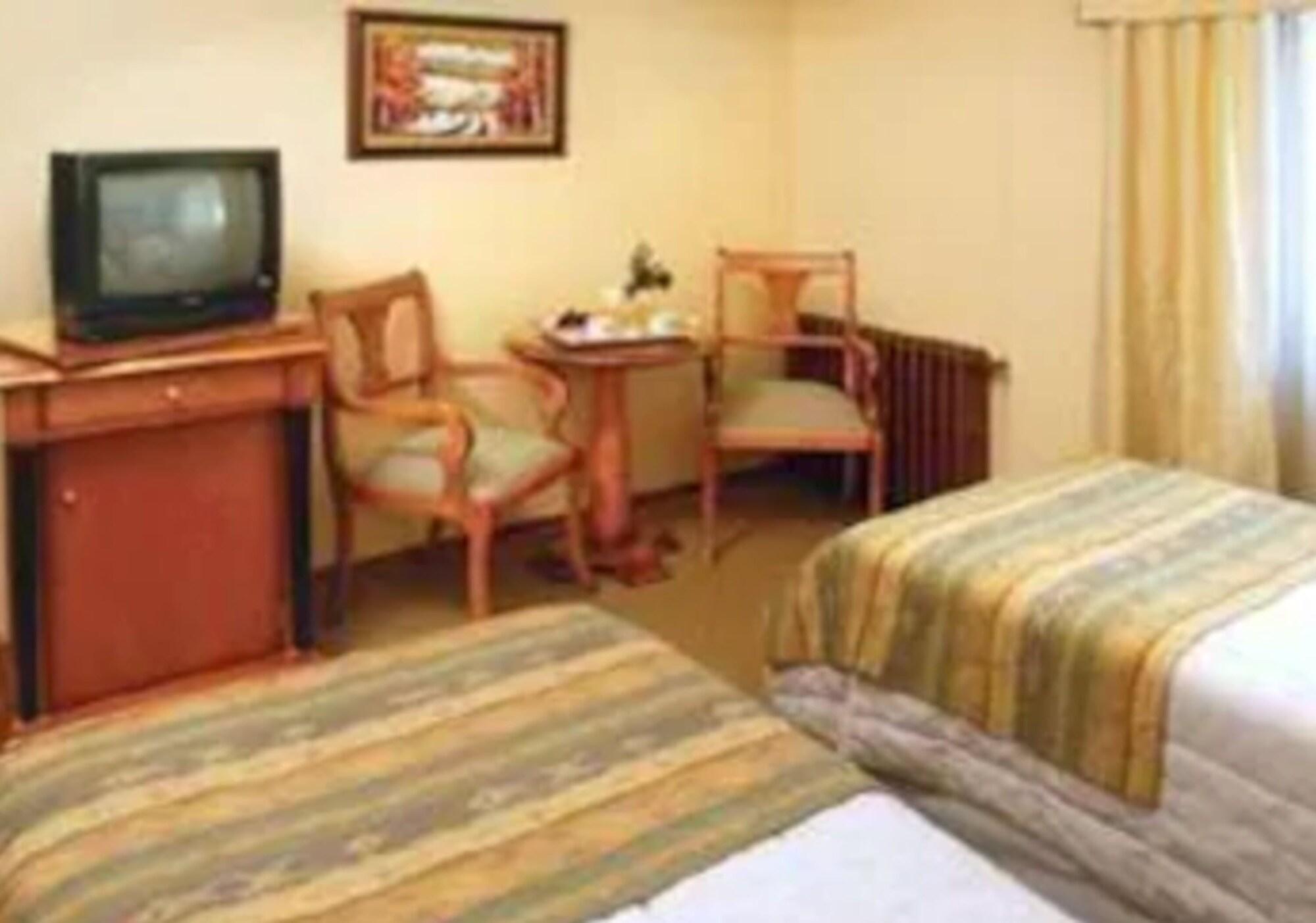 סן קרלוס דה ברילוצ'ה Hotel Nevada מראה חיצוני תמונה