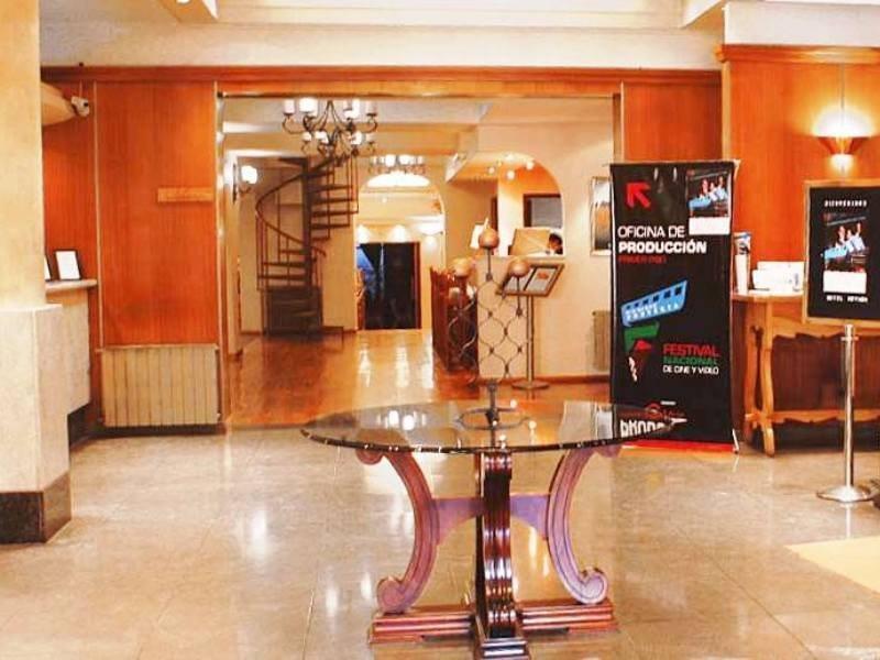 סן קרלוס דה ברילוצ'ה Hotel Nevada מראה חיצוני תמונה